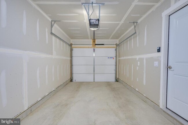 Photo - 14 Trotting Rd