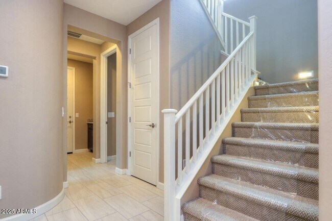 Photo - 1945 W Yellowstone Way