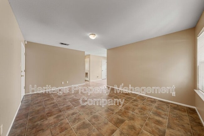 Photo - 7522 Yellow Sand Dr