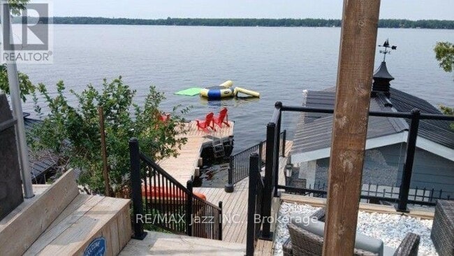 Photo - 157 Hazel St