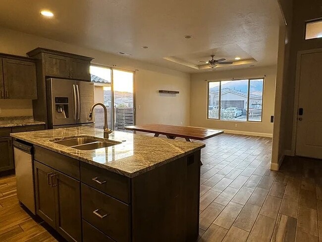 Photo - 3509 150 N St