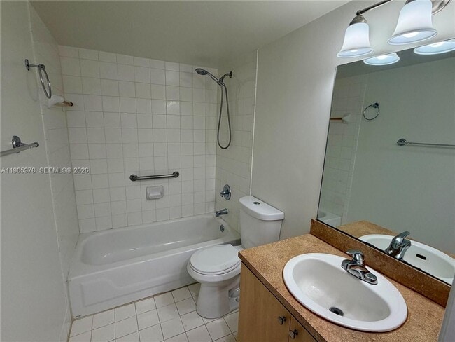 Photo - 18810 NW 57th Ave Unidad 109