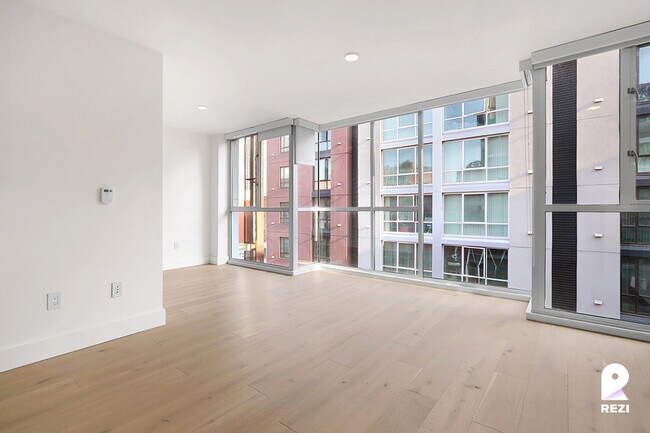 Photo - 570 Jessie St Unit 61