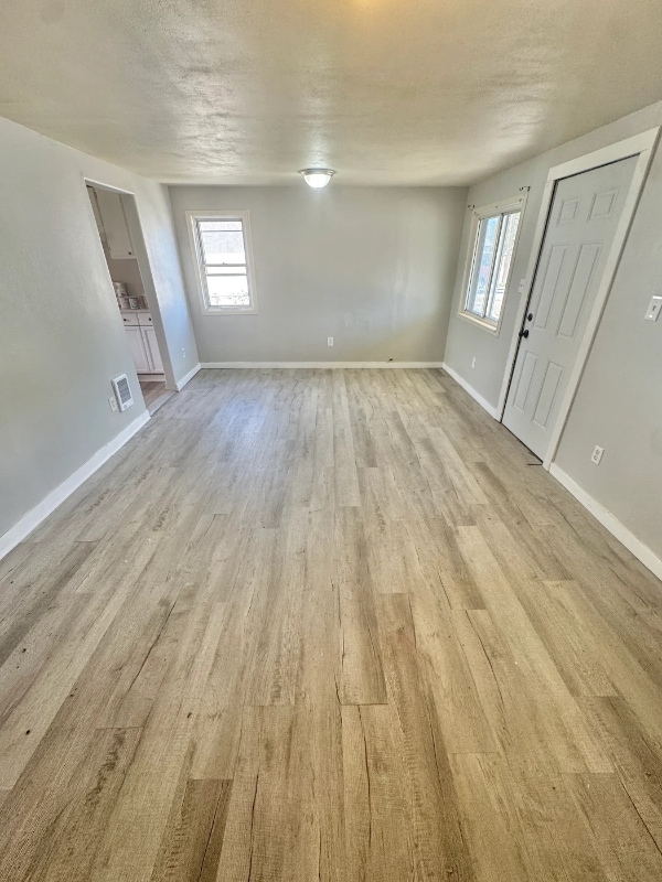 Photo - 2828 E 15th St