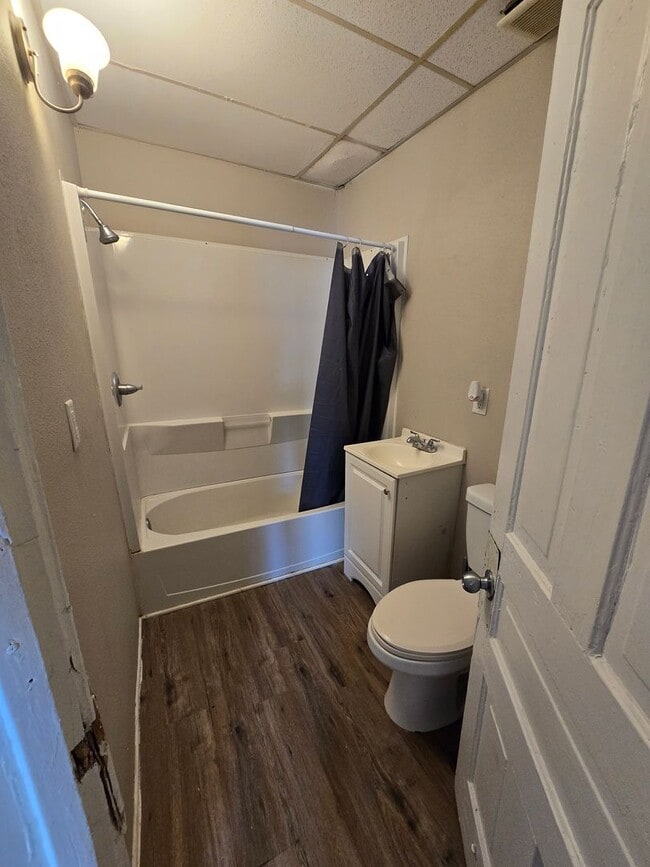 Photo - 1512 Jones St Unit Apt 2