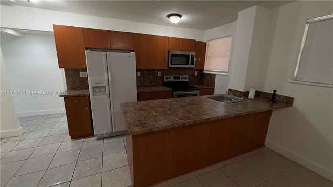 Photo - 14180 NW 22nd Ave Unidad 1