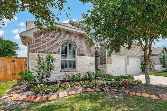 2619 Lilac Point Ln