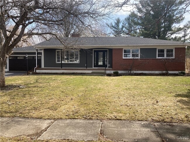 Building Photo - 449 Bugbee Dr Rental