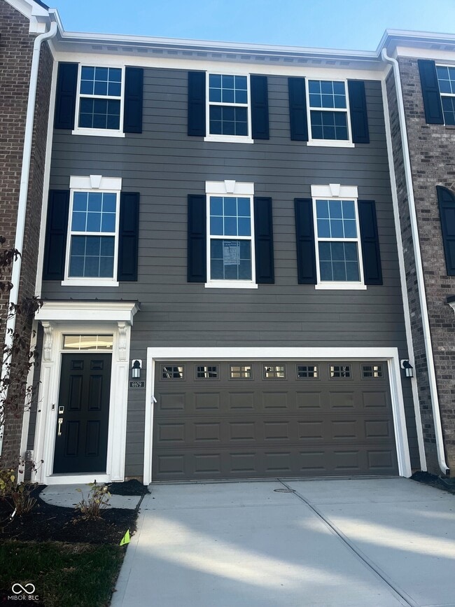 Photo - 6979 Adalene Ln