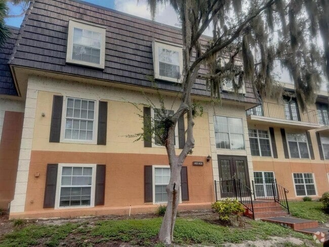 Building Photo - 4027 Versailles Dr Unit 4027F Rental