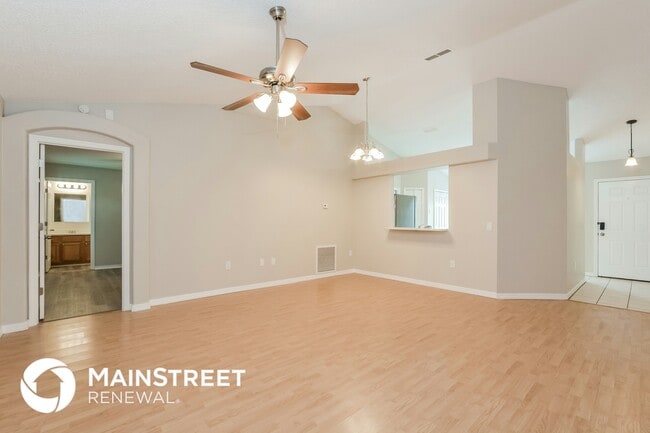 Photo - 3406 Commerce Ave