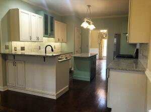 Photo - 1050 Hampstead Pl