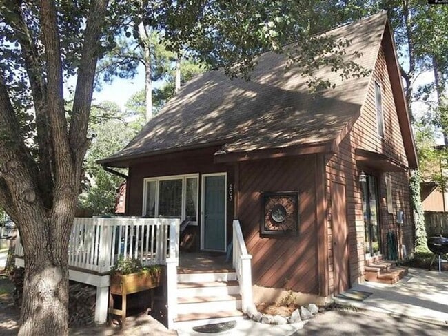 Photo - Charming Walnut Creek Residence with Convenient Lexington Location