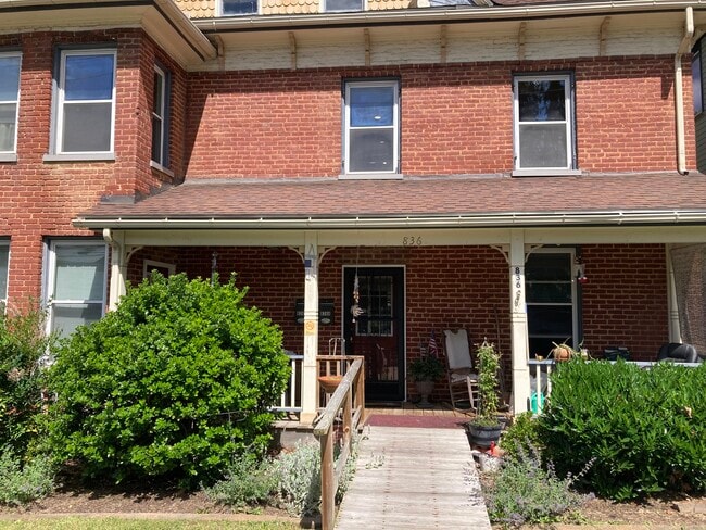 Photo - 834 N Augusta St Unit 834A