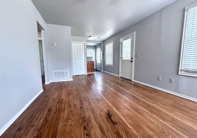 Photo - 3208 NW 33rd St