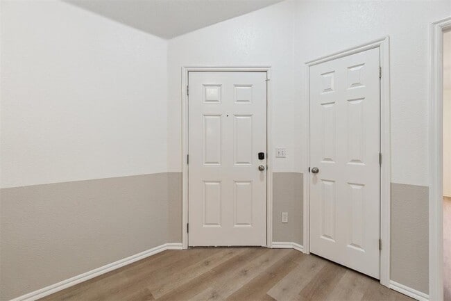 Photo - 12325 SW 6th St