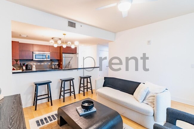 Photo - 603 Davis St