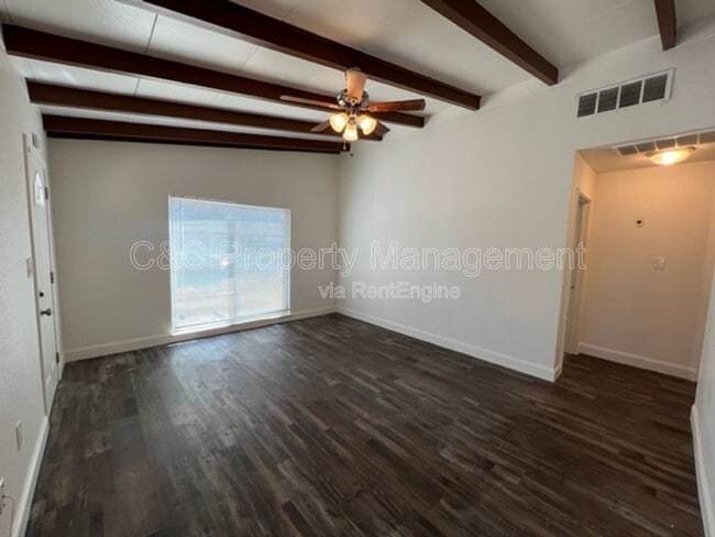 Photo - 2119 E Griffith Way