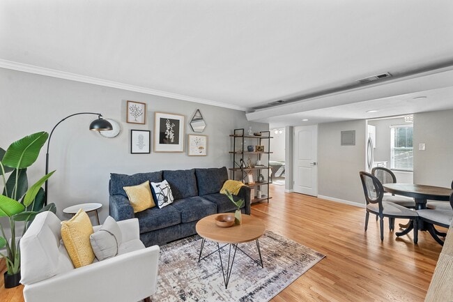 Photo - 10128 Manchester Rd Unidad A