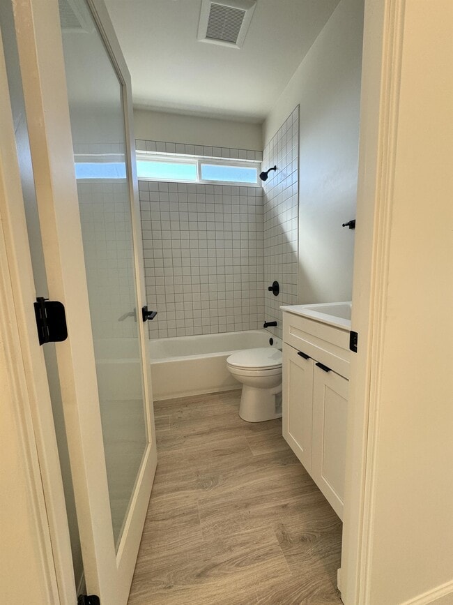 Photo - 1510 W Monroe St