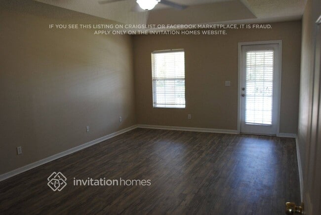 Photo - 13543 Via Roma Cir