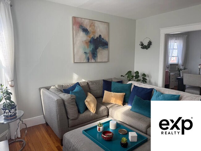 Photo - 14 Granfield Ave Unit 3