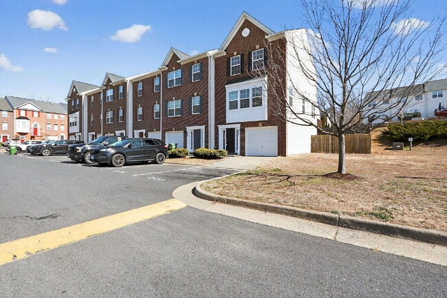 Photo - Welcome to a gorgeous end unit townhouse, located in the Heather Hills community.