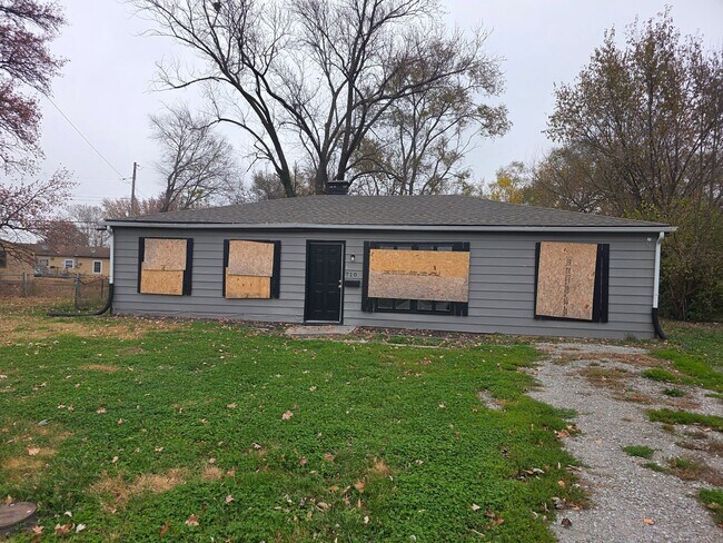 Photo - 710 St Norbert Dr