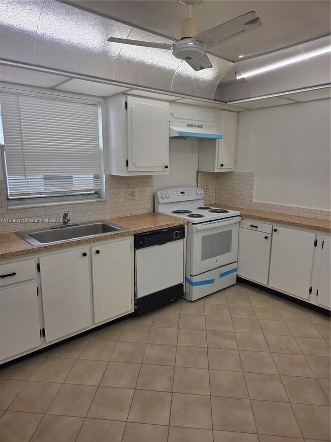 Photo - 3330 Spanish Moss Terrace Unit 104