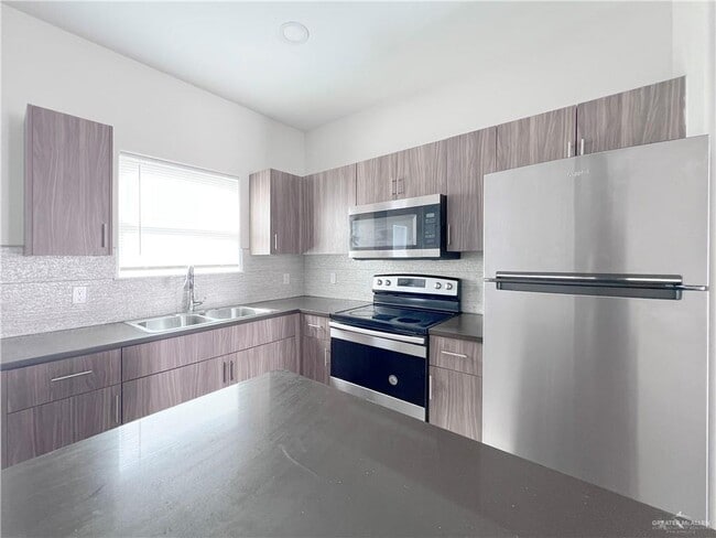 Photo - 21 W Cortlandt St Unidad 2