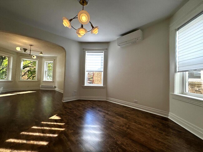 Photo - 3078 N Davlin Ct Unidad 2