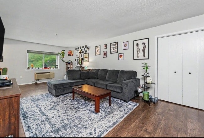 121 Cluff Crossing Rd