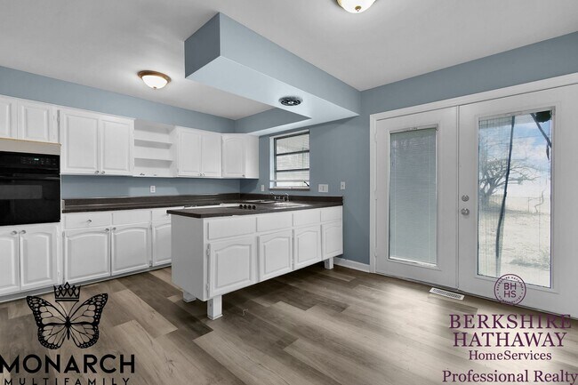 Photo - 3 Bedroom Home For Rent