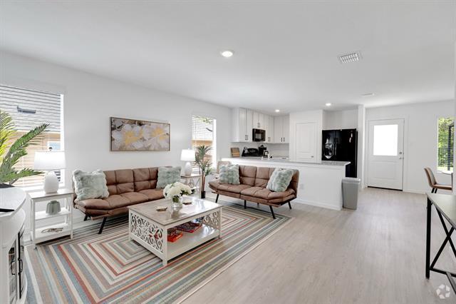 Building Photo - 1809 Pentro Pkwy Rental