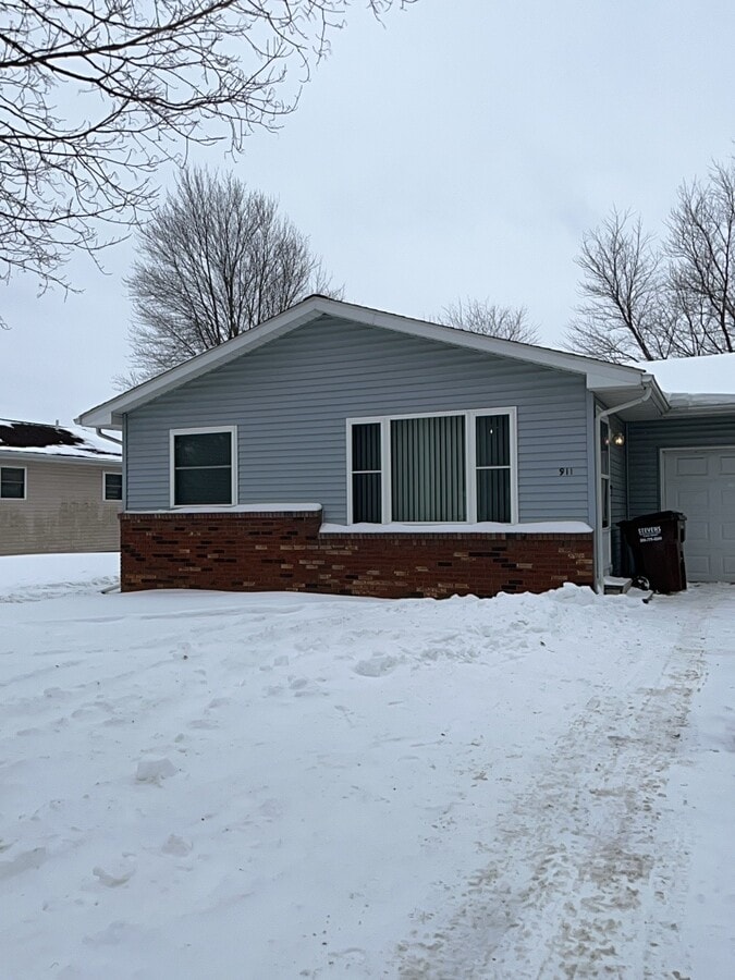 Photo - 911 Mill Hwy