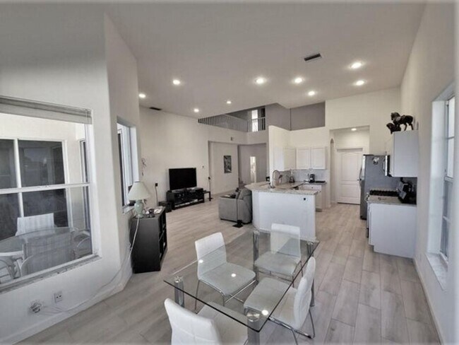 Photo - 46 Pinnacle Cove