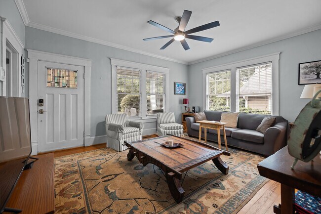 Photo - 1415 Hamorton Pl