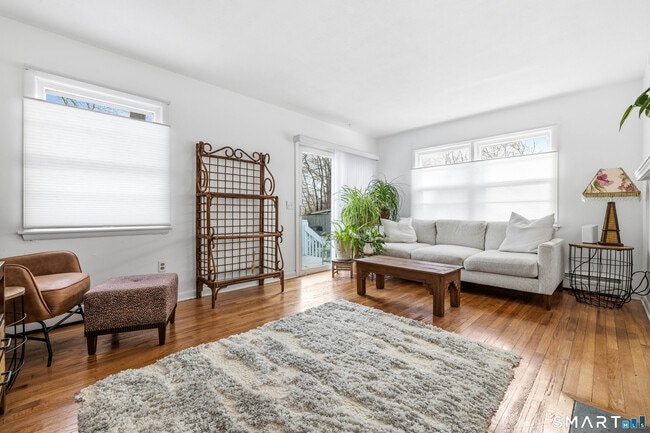 Photo - 12 Beach Park Rd