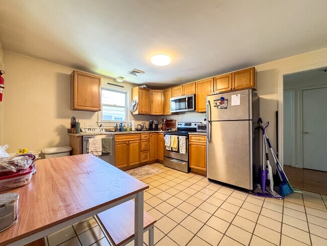 Photo - 74 Dunboy St Unit 2