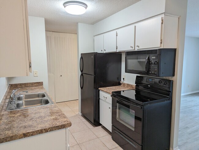 Photo - 7412 W 22nd St House