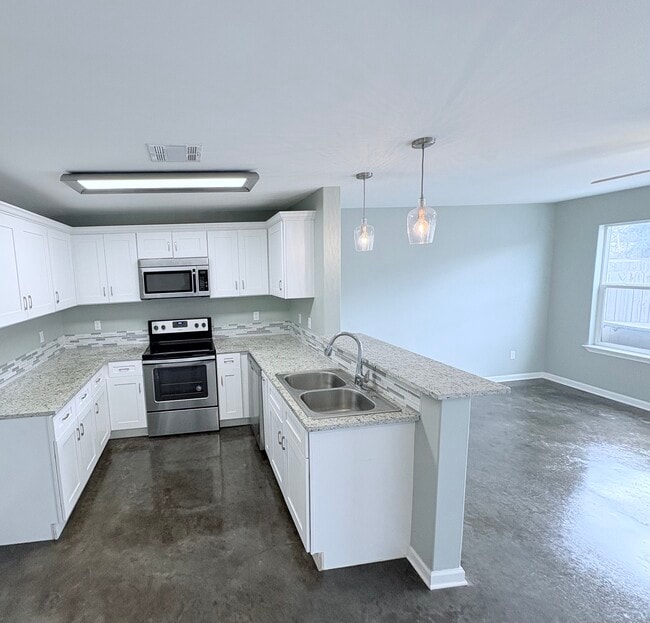 Photo - 1610 Dehart Dr