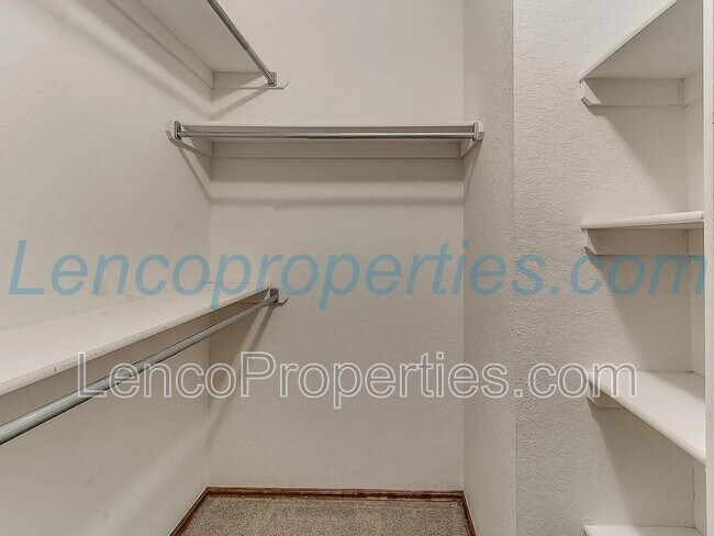 Photo - 1716 Briarcreek
