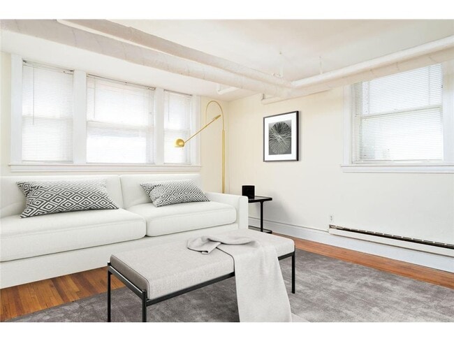 Building Photo - 1910 1st Ave S Unit #B