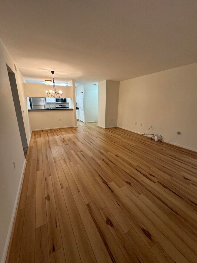 Photo - 2688 S Knightsbridge Cir Condo