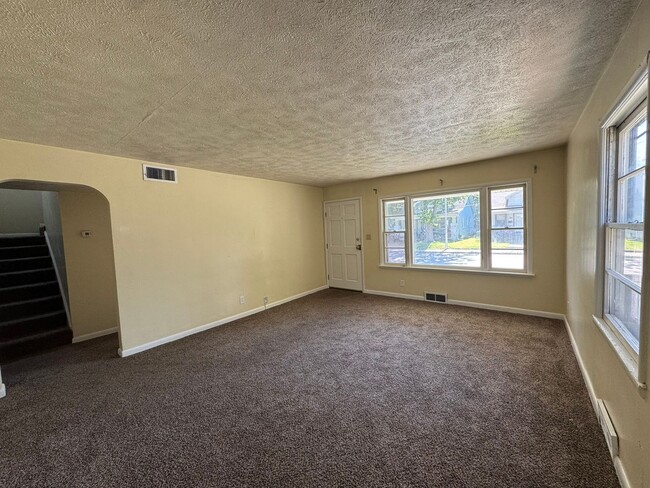 Photo - Hard to Find 3 Bedroom