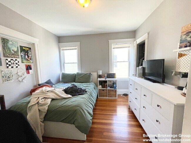 Photo - 11 Taft St Unit 3