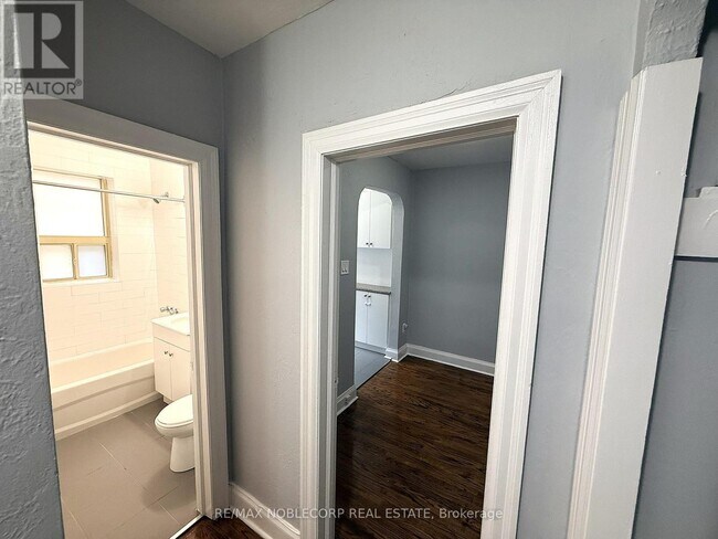 Photo - 1377 Bayview Ave Unité 1