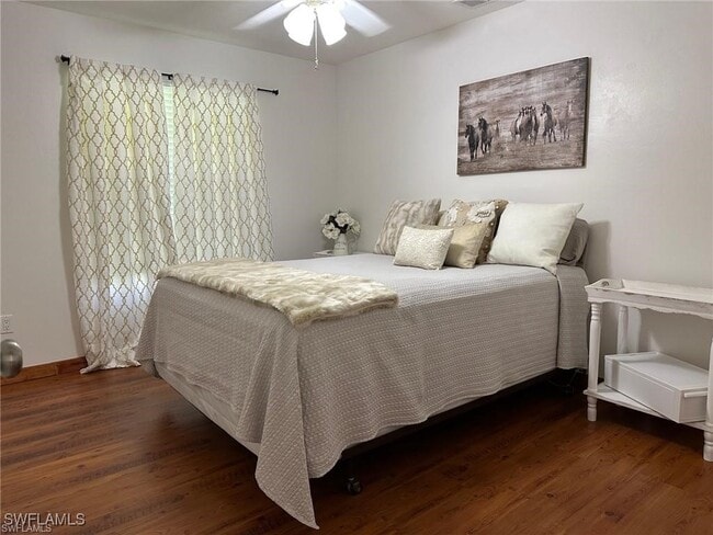 Photo - 545 9th St NW