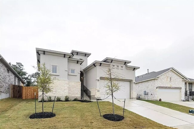 Photo - 200 Castlefields St
