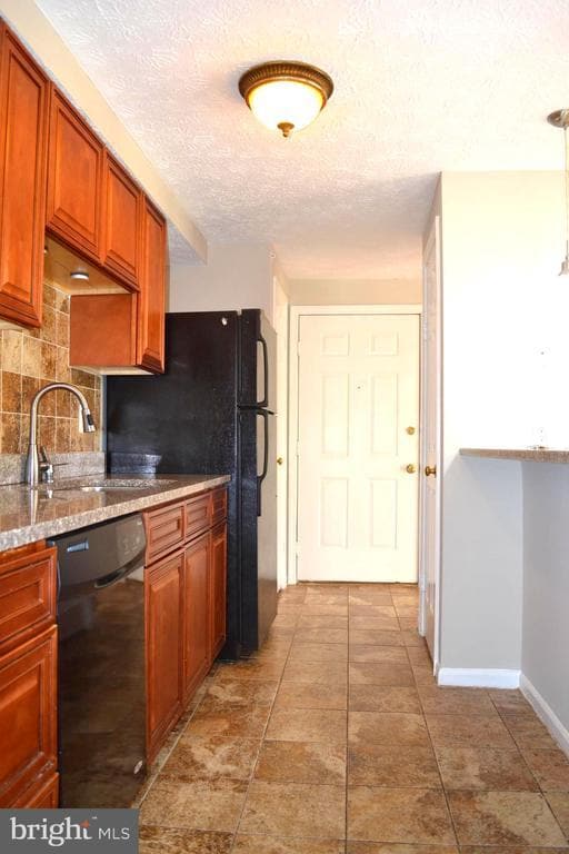 Photo - 504 Philmont Dr Unit 9